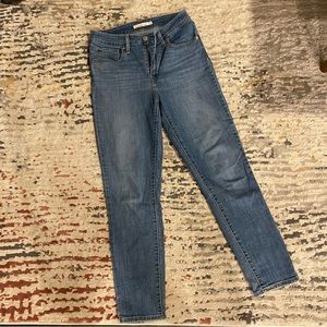 LEVIS 721 High Rise Skinny Jean